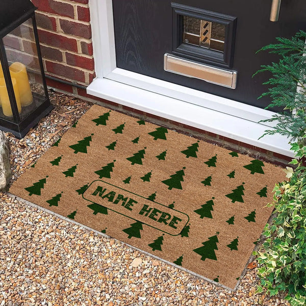 Custom Family Name Doormat, Personalized Christmas Tree Doormat, Festive Xmas Welcome Mat, Winter Front Door Doormat, Holiday